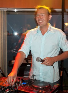 Feest DJ Marcel Meijer Bruiloft Boeken