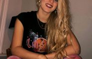 Fleur, zangeres, cover op cover, 17 miljoen mensen, hit